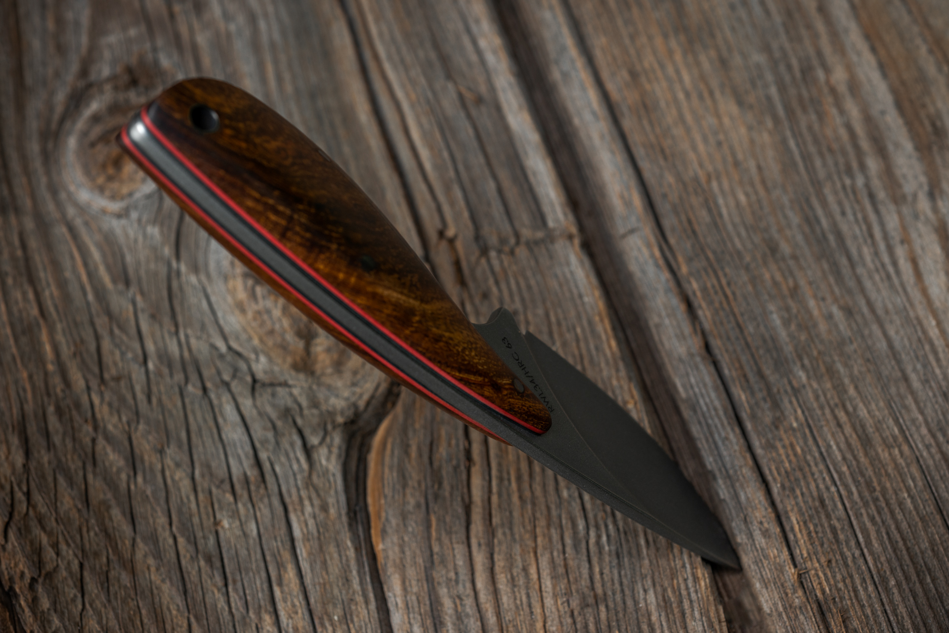 HuntersLittleKnivesWEB-10.jpg